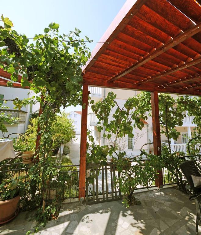 Apartments Anka I Kresimir Srima Exterior photo