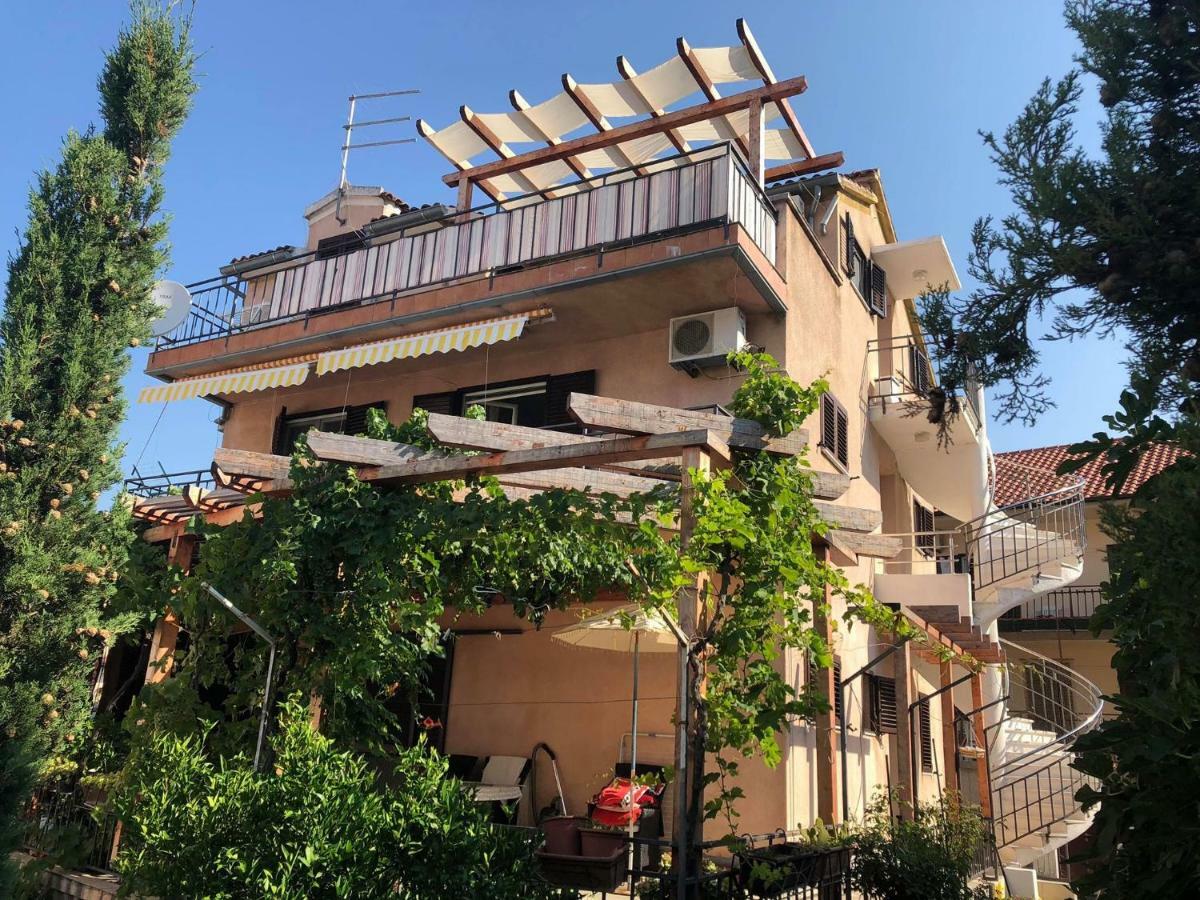Apartments Anka I Kresimir Srima Exterior photo